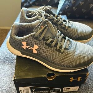Under Armour women shoes size 7